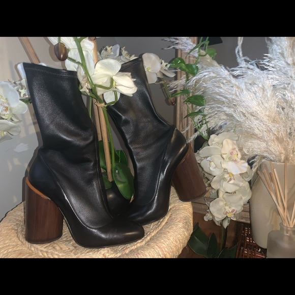 Givenchy Wooden Block Heel - Picture 1 of 3